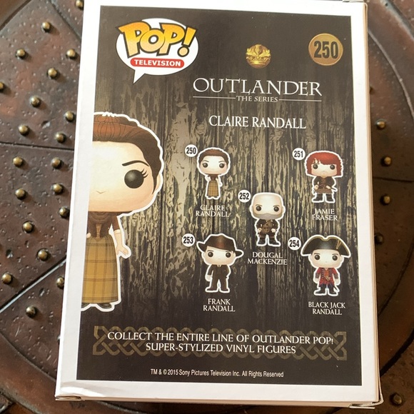 - Funko Pop Outlander Claire Randall Fraser VALUTED Figure - Picture 4 of 5